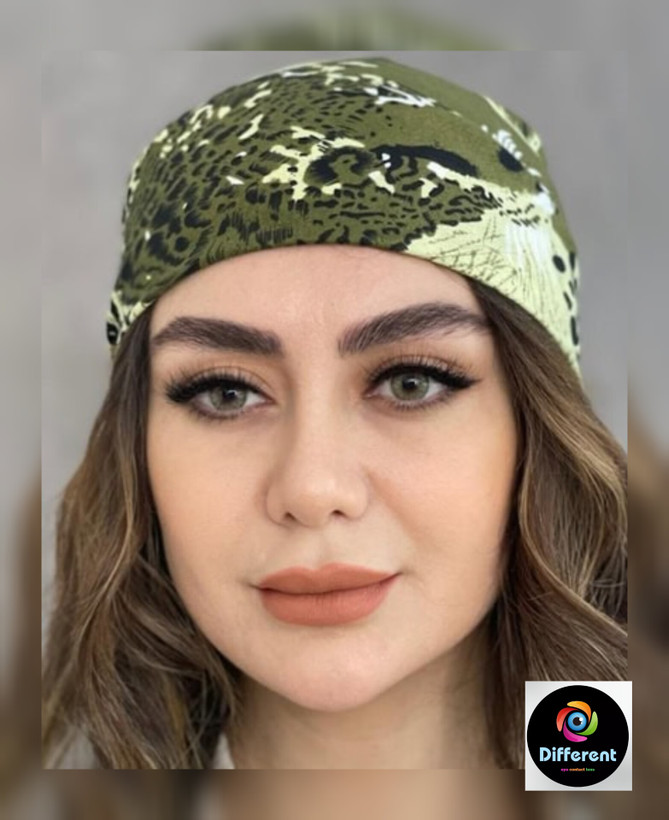 لنز رنگی لایت مارس برند آیس کالر (سبز روشن رگه دار)