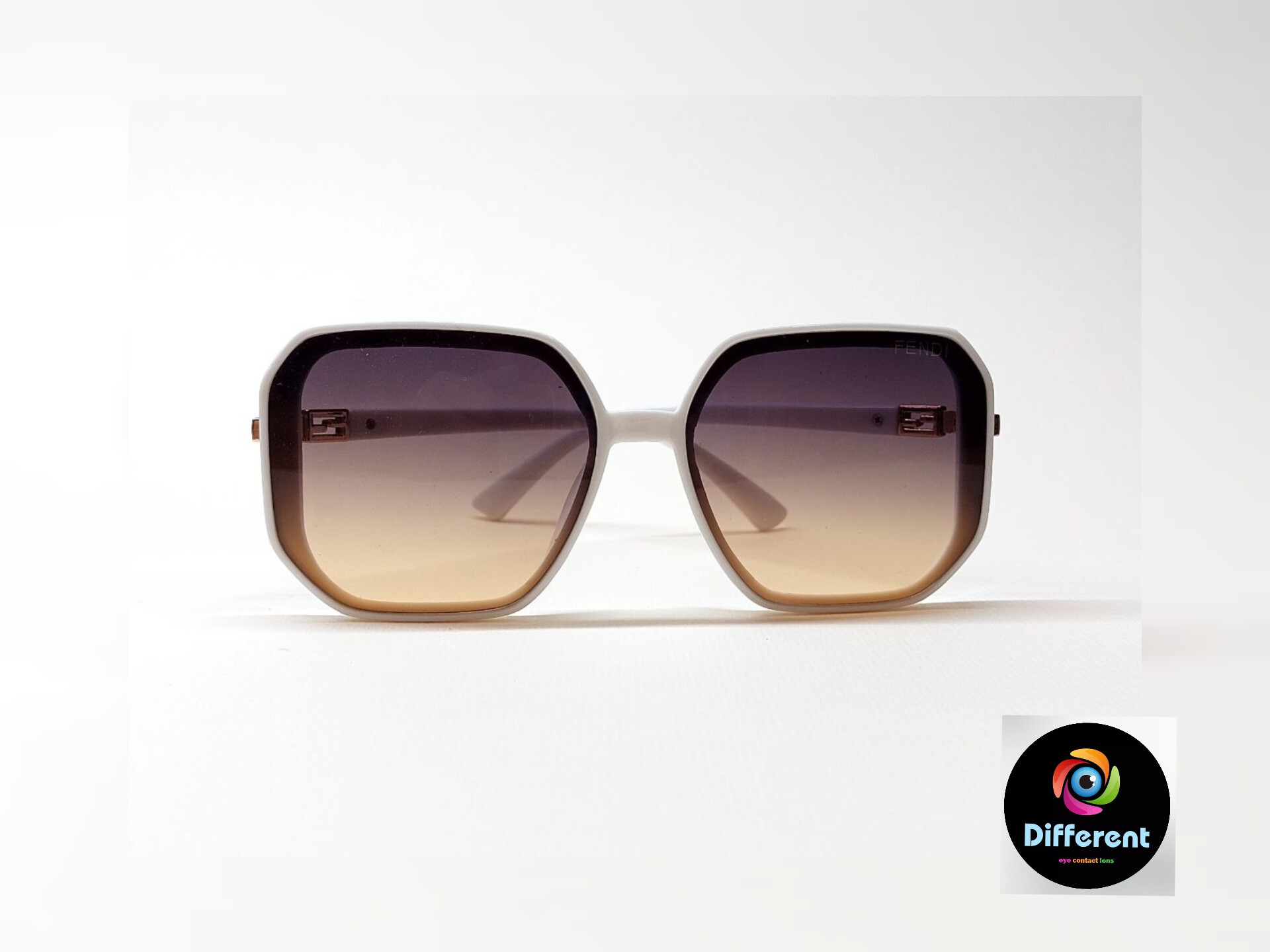 عینک آفتابی زنانه فندی FENDI ( استاندارد UV 400)