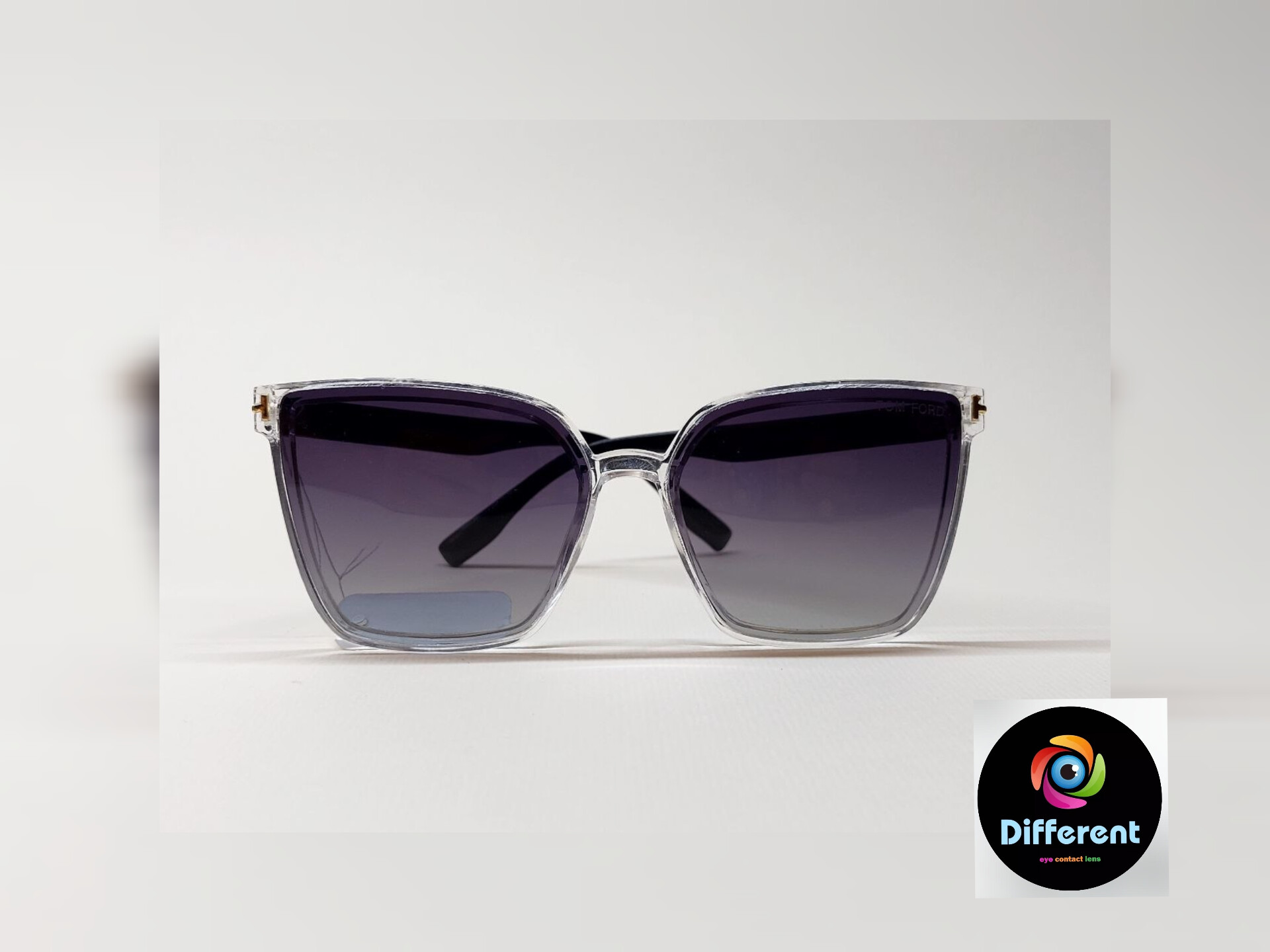 عینک آفتابی زنانه تام فورد TOM FORD (پلاریزه - استاندارد UV 400)