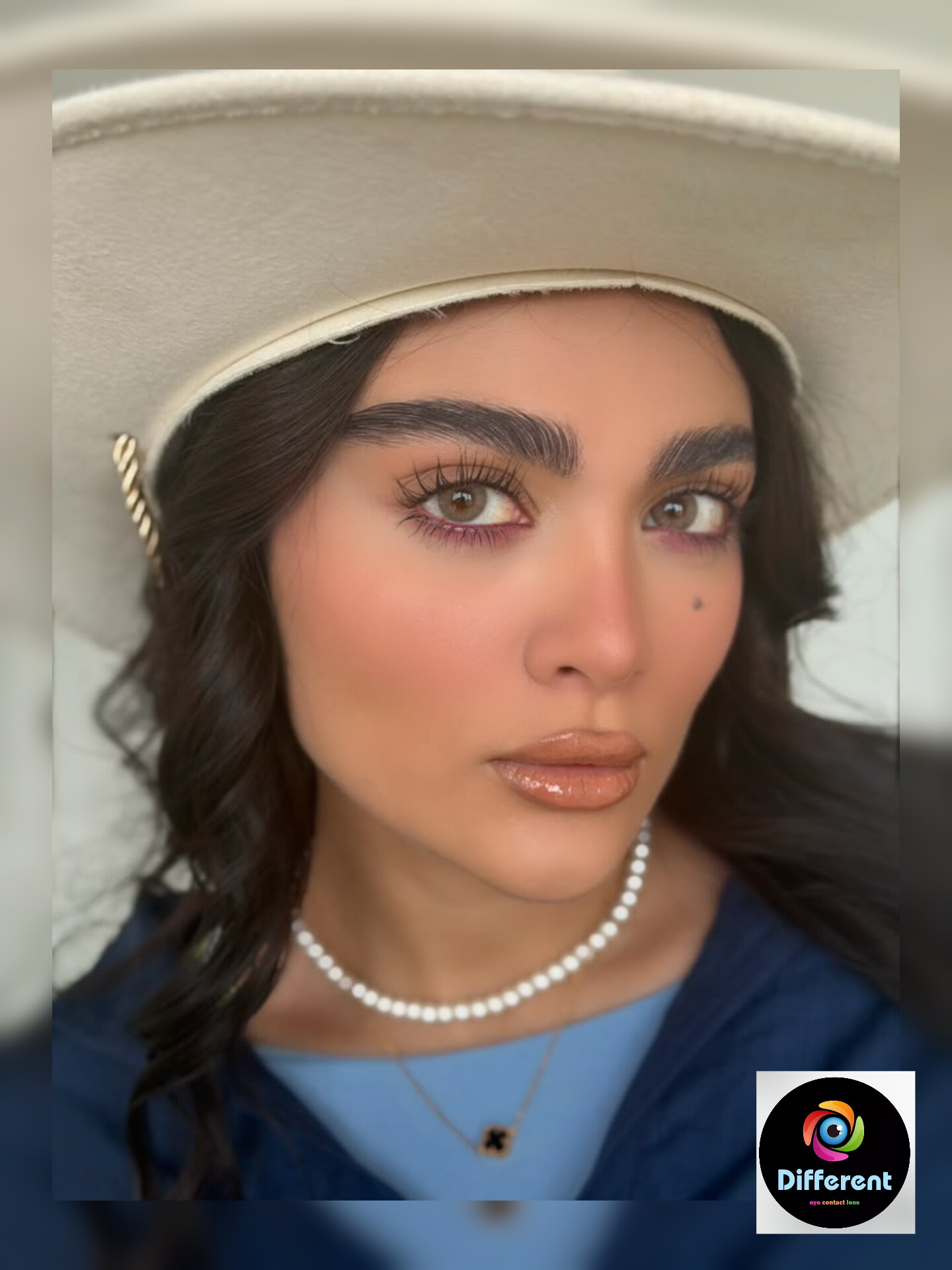 لنز پیور گری برند یونیک سالانه (pure gray)