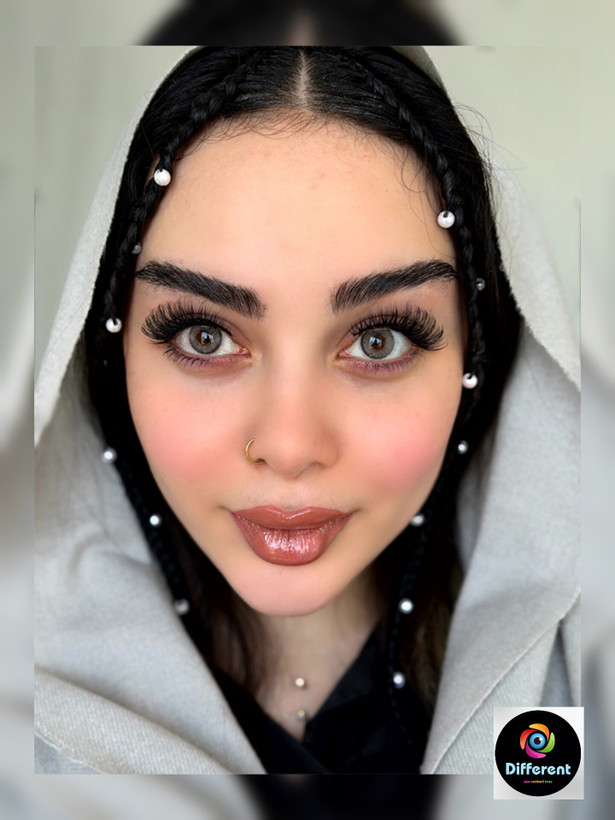 لنز رنگی دل آل پی برند وایب