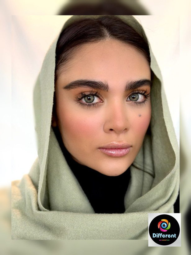 لنز رنگی میلان برند وایب