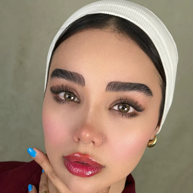 لنز کاتیا اسکای هیزل عسلی رگه دار