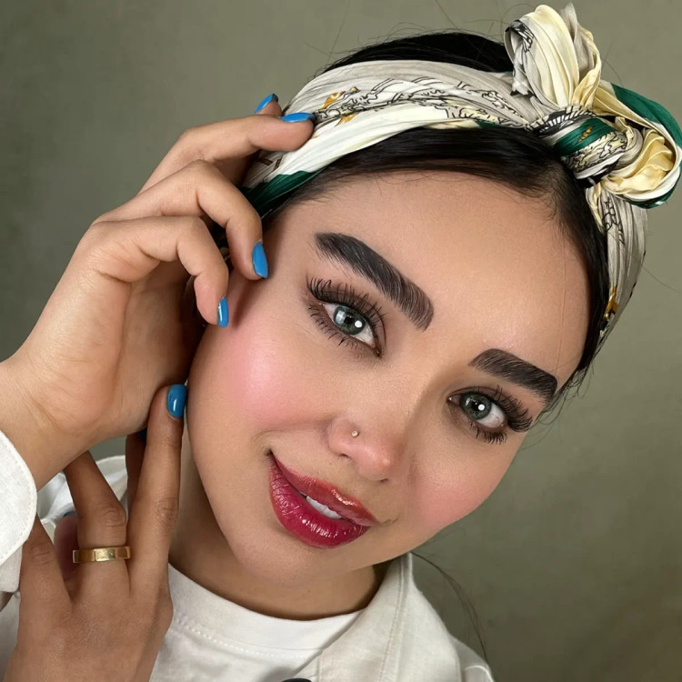 لنز کاتیا اسکای گرین سبز رگه دار