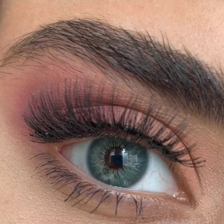 لنز کاتیا اسکای گرین سبز رگه دار
