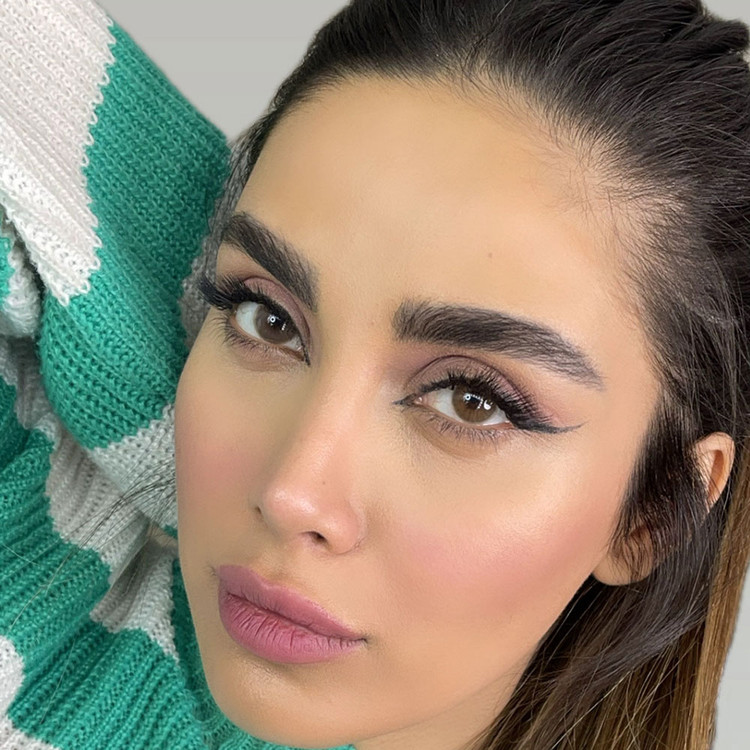 لنز کاتیا موکا عسلی بدون دور طبیعی